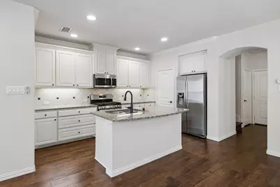 631 Matthew Place, Richardson, TX 75081 - Photo 9