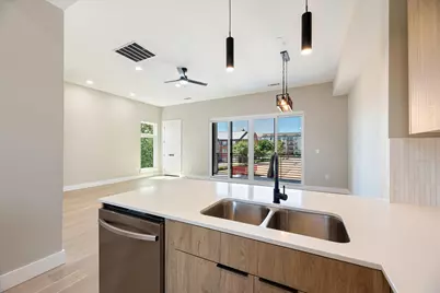 4060 Spring Valley Road #404, Farmers Branch, TX 75244 - Photo 5