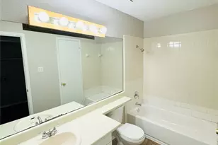 821 Colchester Dr, Mesquite, TX 75149 - Photo 5