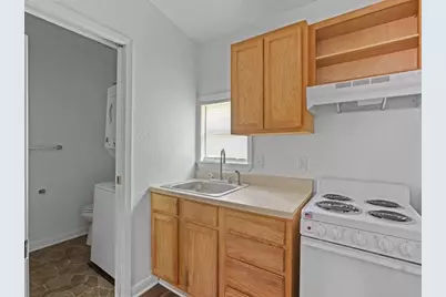 401 W Carolina Street, Palestine, TX 75803 - Photo 31