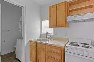 401 W Carolina St, Palestine, TX 75803 - Photo 31