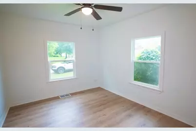 401 W Carolina Street, Palestine, TX 75803 - Photo 21