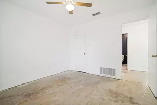 6105 Country Corner Ln, Terrell, TX 75161 - Photo 17