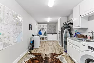 304 W Links Dr, Godley, TX 76044 - Photo 19