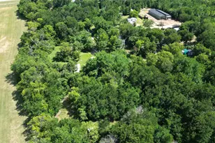 833 Carmela Ct, Cleburne, TX 76031 - Photo 5