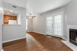 1901 N Fitzhugh Ave, Dallas, TX 75204 - Photo 3