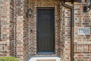 1509 Yellowthroat Dr, Little Elm, TX 75068 - Photo 7