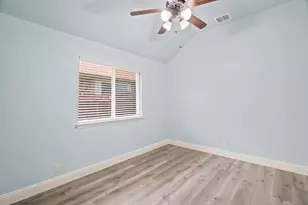 1509 Yellowthroat Dr, Little Elm, TX 75068 - Photo 25