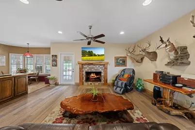 5847 County Road 313, Jonesboro, TX 76538 - Photo 11