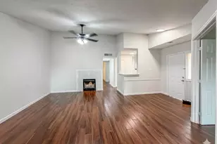 406 Dollins St, Cedar Hill, TX 75104 - Photo 3