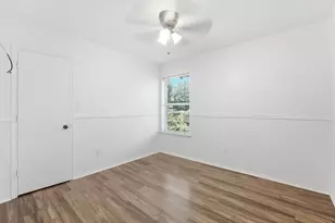 6003 Brookfall Dr, Arlington, TX 76018 - Photo 13