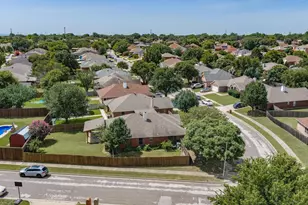 6003 Brookfall Dr, Arlington, TX 76018 - Photo 37