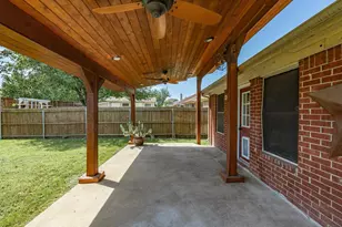 6003 Brookfall Dr, Arlington, TX 76018 - Photo 29