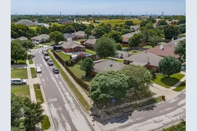 6003 Brookfall Drive, Arlington, TX 76018 - Photo 35