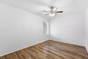 6003 Brookfall Dr, Arlington, TX 76018 - Photo 17