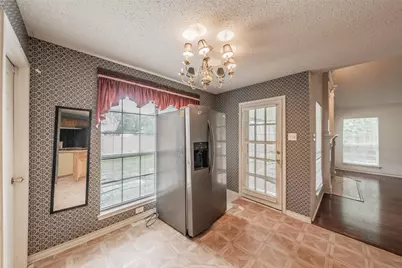 2325 Valley Falls Avenue, Mesquite, TX 75181 - Photo 33