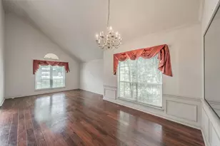 2325 Valley Falls Ave, Mesquite, TX 75181 - Photo 13