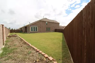 7324 Black Cherry Ln, McKinney, TX 75071 - Photo 3