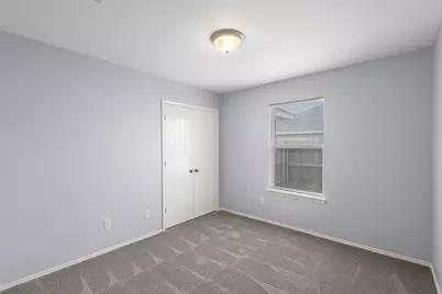 1516 S Rockwall Avenue, Terrell, TX 75160 - Photo 15