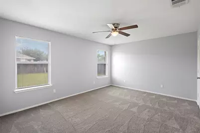 1516 S Rockwall Avenue, Terrell, TX 75160 - Photo 17