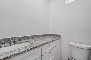 2902 Walnut St, Greenville, TX 75401 - Photo 17