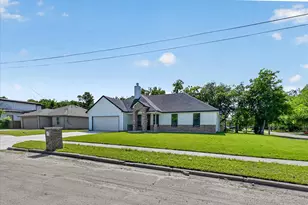 2902 Walnut St, Greenville, TX 75401 - Photo 25