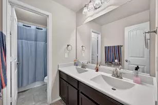 1332 Foxglove Ln, Burleson, TX 76028 - Photo 9