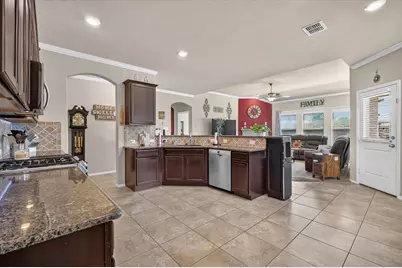 1332 Foxglove Lane, Burleson, TX 76028 - Photo 7