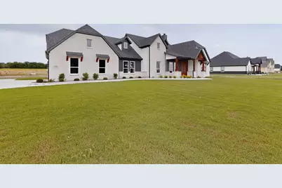 176 County Road 4615, Wolfe City, TX 75496 - Photo 3