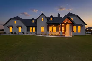 176 Co Rd 4615, Wolfe City, TX 75496 - Photo 1