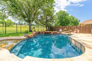 806 N Tejas Dr, Sanger, TX 76266 - Photo 33