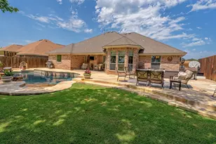 806 N Tejas Dr, Sanger, TX 76266 - Photo 35