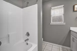 806 N Tejas Dr, Sanger, TX 76266 - Photo 23