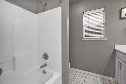 806 N Tejas Drive, Sanger, TX 76266 - Photo 23