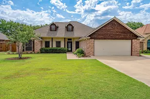 806 N Tejas Dr, Sanger, TX 76266 - Photo 3