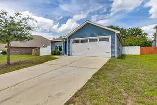 1305 Eagle Lake Dr, Azle, TX 76020 - Photo 23