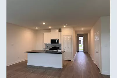 649 Saxony Drive, Princeton, TX 75407 - Photo 5