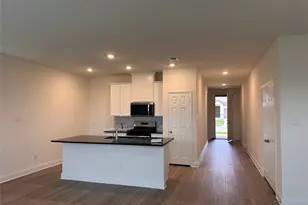 649 Saxony Dr, Princeton, TX 75407 - Photo 5
