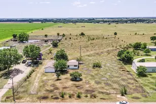 1814 Broadhead Rd, Waxahachie, TX 75165 - Photo 1