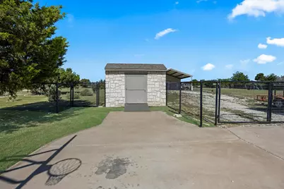 120 Lone Star Way, Godley, TX 76044 - Photo 39