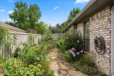 821 Baxter Drive, Plano, TX 75025 - Photo 15