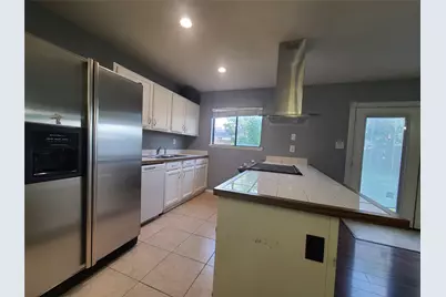 5644 Perrin Street, The Colony, TX 75056 - Photo 3
