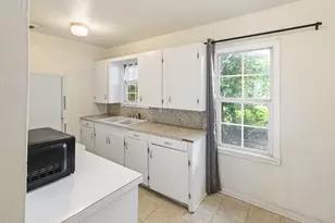 1141 W McNeill St, Stephenville, TX 76401 - Photo 7