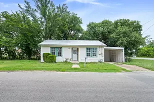 1141 W McNeill St, Stephenville, TX 76401 - Photo 1