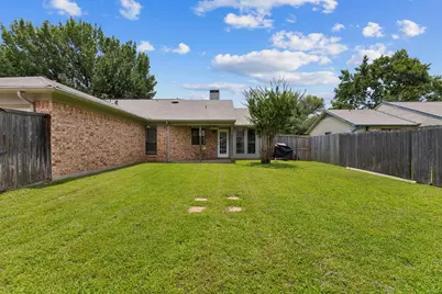 807 Blue Oak Drive, Lewisville, TX 75067 - Photo 23