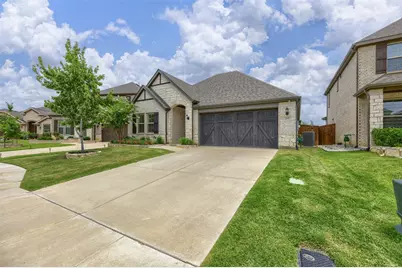 2091 Creekbluff Circle, Lewisville, TX 75010 - Photo 3
