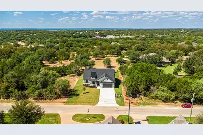 27027 Stonewood Drive, Whitney, TX 76692 - Photo 35