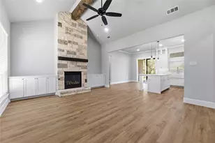 27027 Stonewood Dr, Whitney, TX 76692 - Photo 7