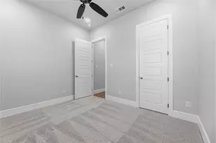 27027 Stonewood Dr, Whitney, TX 76692 - Photo 21