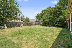 7949 Waterside Trail, Fort Worth, TX 76137 - Photo 17